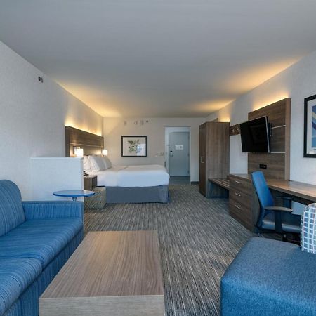 Holiday Inn Express Radcliff Fort Knox By Ihg Exterior photo