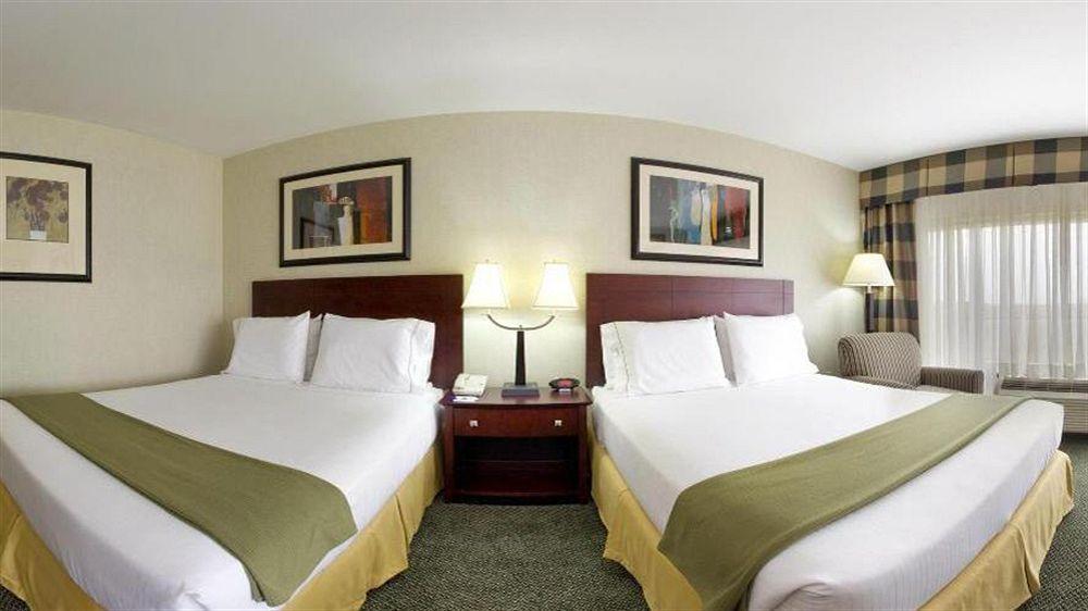 Holiday Inn Express Radcliff Fort Knox By Ihg Exterior photo