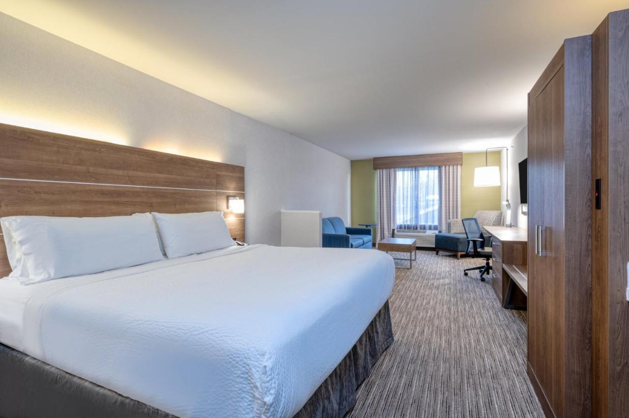 Holiday Inn Express Radcliff Fort Knox By Ihg Exterior photo