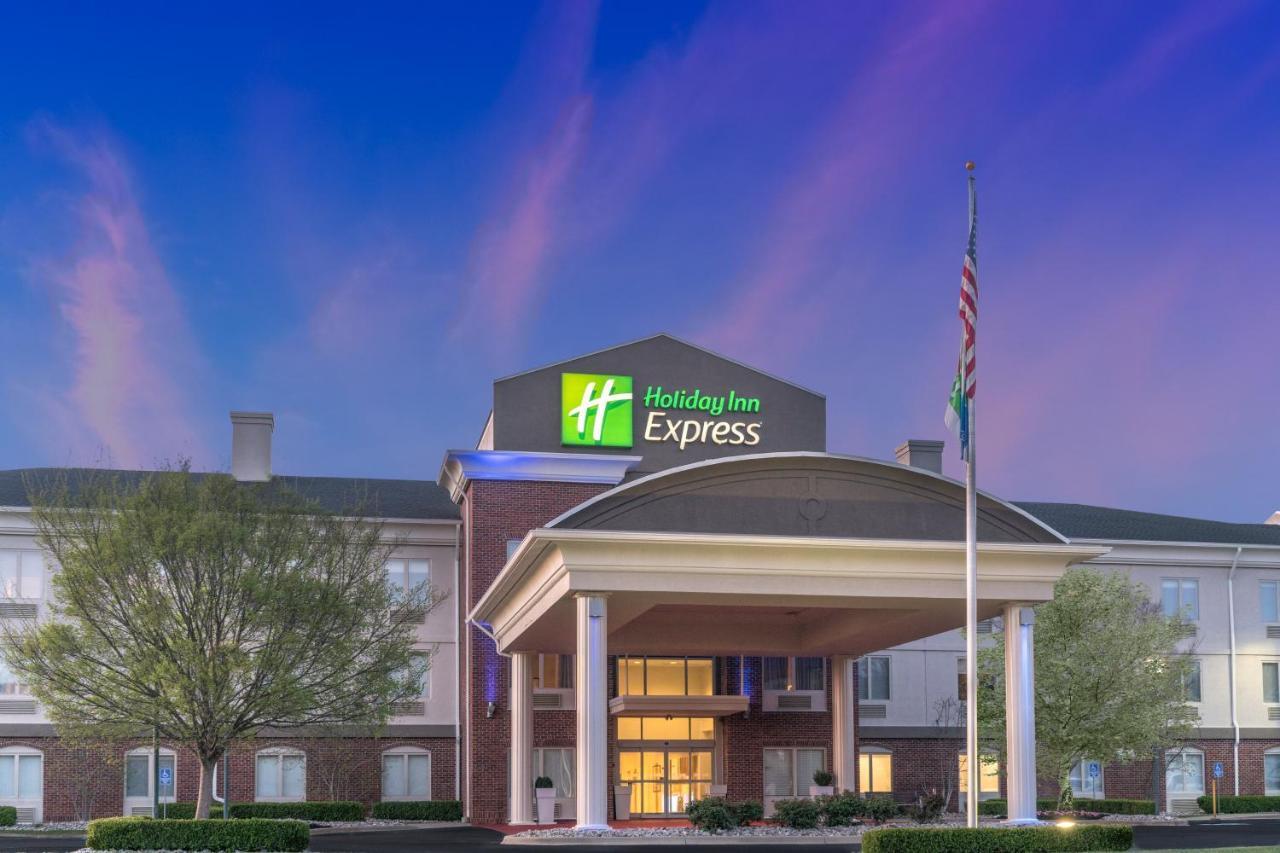 Holiday Inn Express Radcliff Fort Knox By Ihg Exterior photo